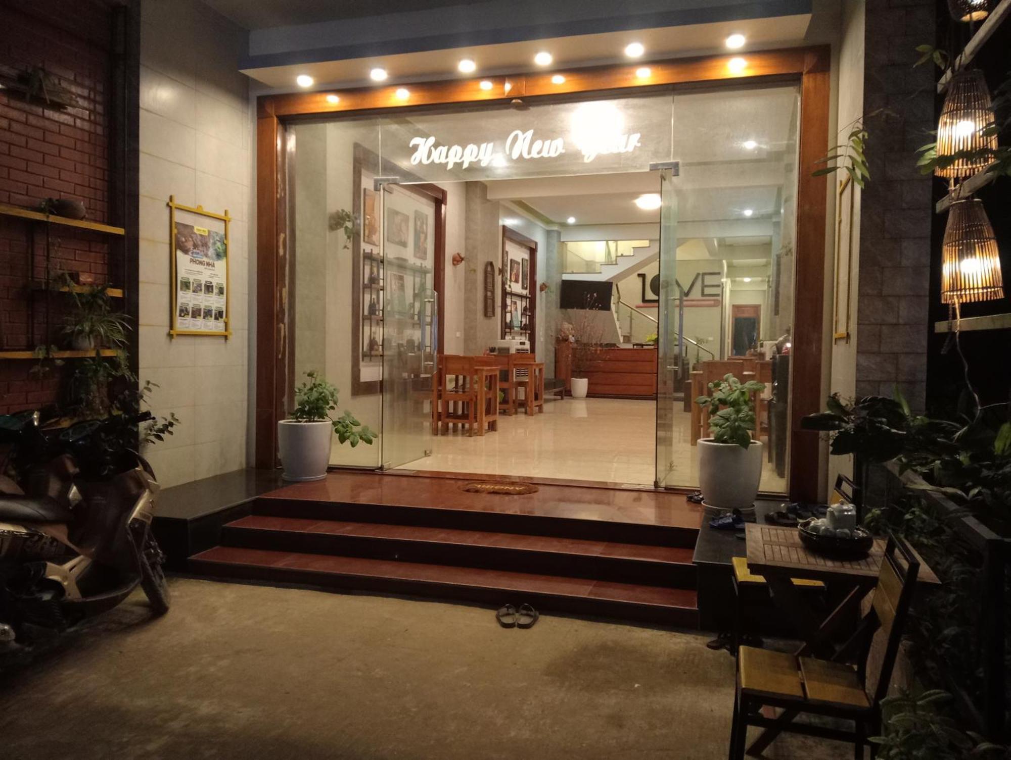 Song Toan Hotel Phong Nha Eksteriør bilde